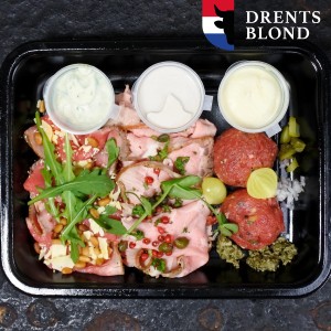 Amusetrio carpaccio classico, vitello tonnato & steak tartare