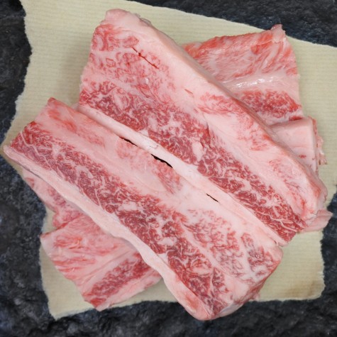 Japans Wagyu ribfingers Kagoshima A5+ BMS12