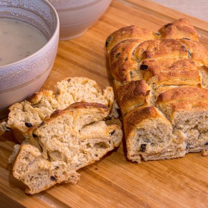 Plukbrood zontomaat/olijf