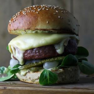 Broodje Raclette Burger