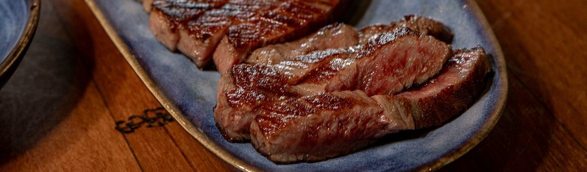 A5 Wagyu entrecote met Tonkatsu- en Yakiniku saus